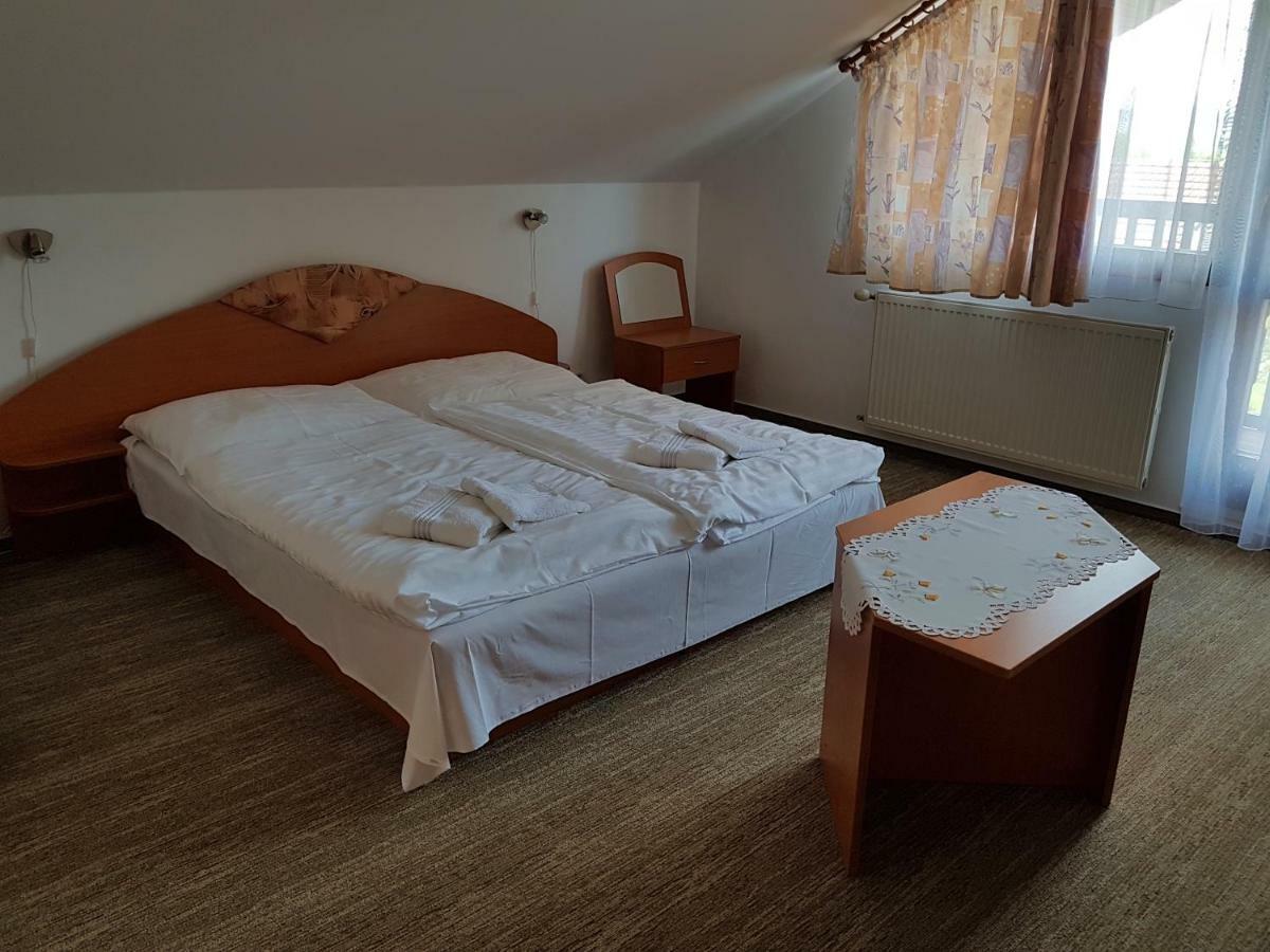Guest House Boba Strba Room photo